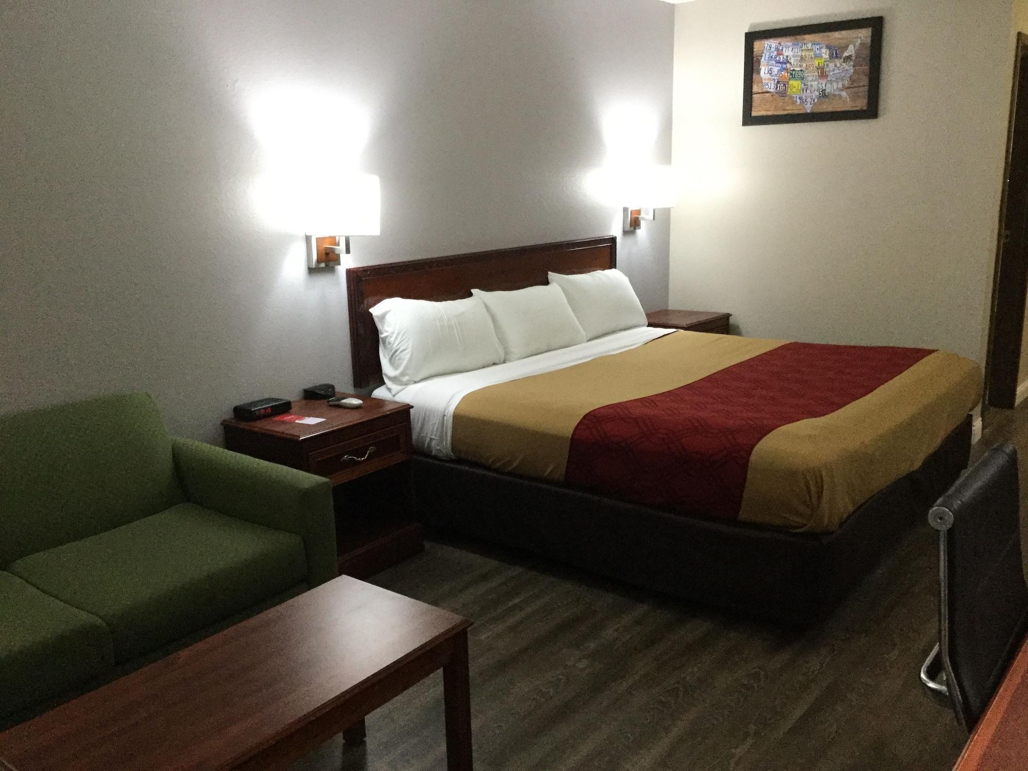 Econo Lodge Lincoln Bagian luar foto