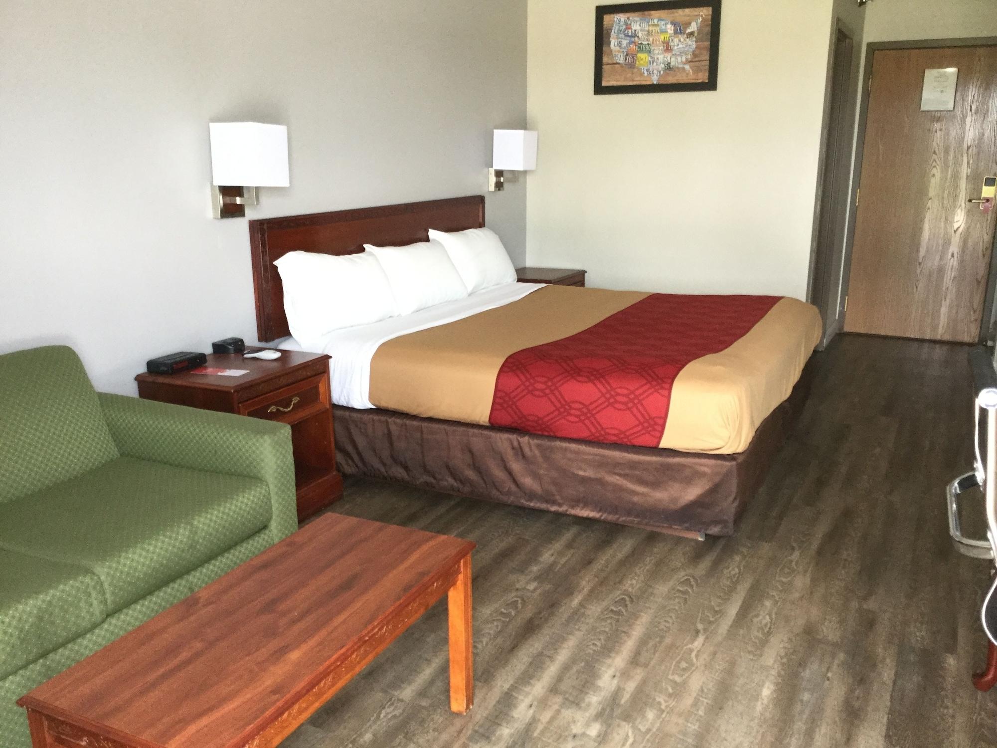 Econo Lodge Lincoln Bagian luar foto